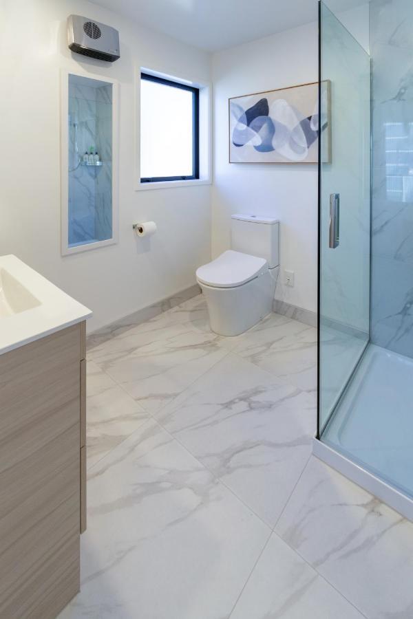 Walk To Riverside Market 4 Bed 4 Bath With Car Park Κράισττσερτς Εξωτερικό φωτογραφία