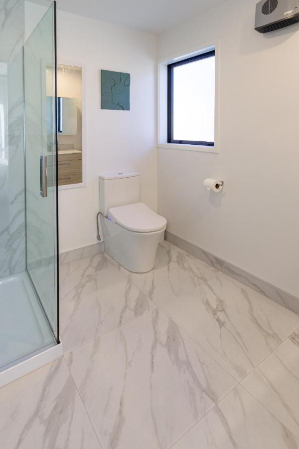 Walk To Riverside Market 4 Bed 4 Bath With Car Park Κράισττσερτς Εξωτερικό φωτογραφία