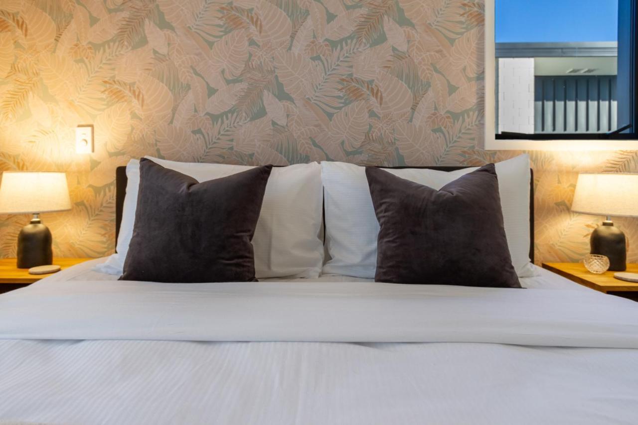 Walk To Riverside Market 4 Bed 4 Bath With Car Park Κράισττσερτς Εξωτερικό φωτογραφία